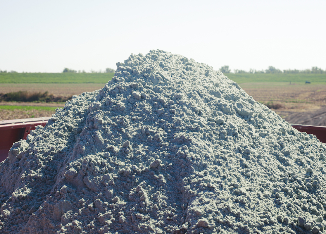 A pile of olivine. Eion's life cycle assessment includes all emissions and reductions involved in its use.